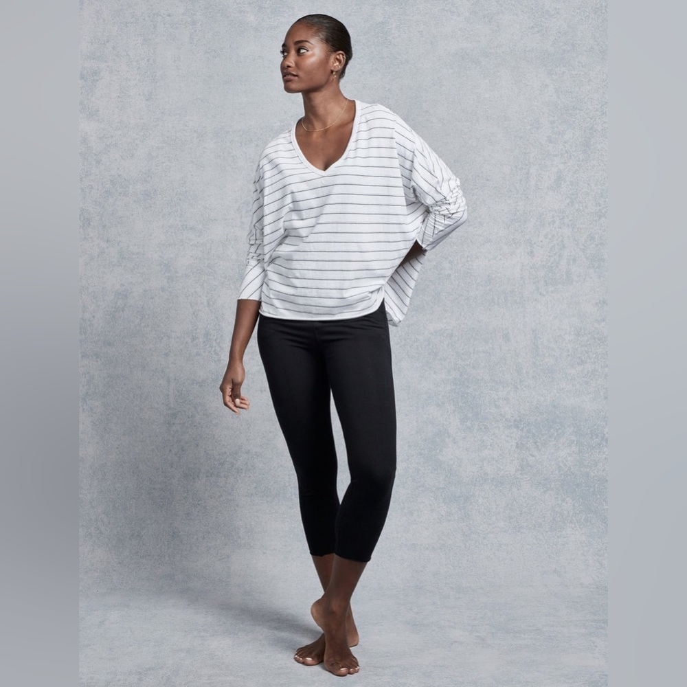 Frank & Eileen - Deep V-Neck Tee in White/DarkGrey